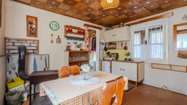 Nabídka přenechání pronájmu zahrádky s chatou v Praze 3 – Na Balkáně