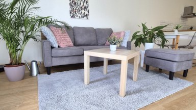 Exkluzivní pronájem Bytu 2+kk s balkonem a krytým parkováním ve Vraném nad Vltavou