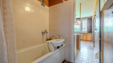 Prostorný družstevní byt 3+1 s lodžií a potenciálem na Praze 4 