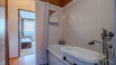 Prostorný družstevní byt 3+1 s lodžií a potenciálem na Praze 4 