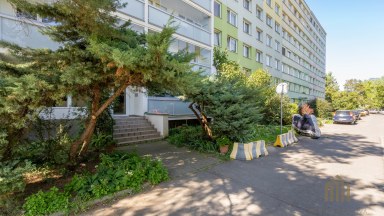 Prostorný družstevní byt 3+1 s lodžií a potenciálem na Praze 4 